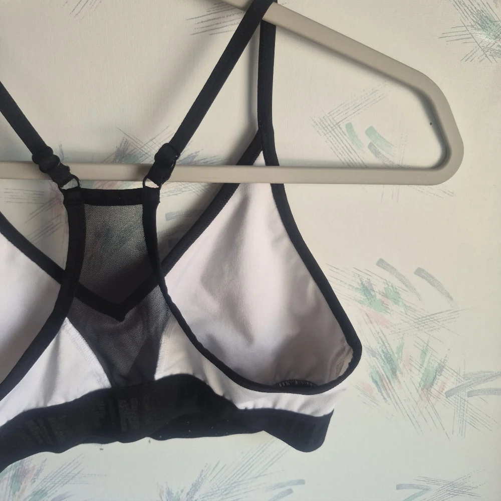 PINK Victoria's Secret White & Black Racerback Sports Bra